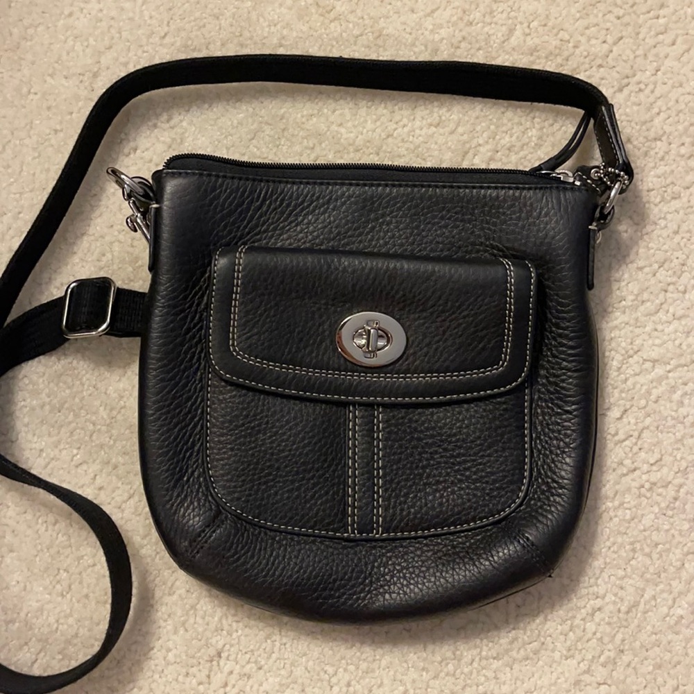 black leather coach crossbody bag